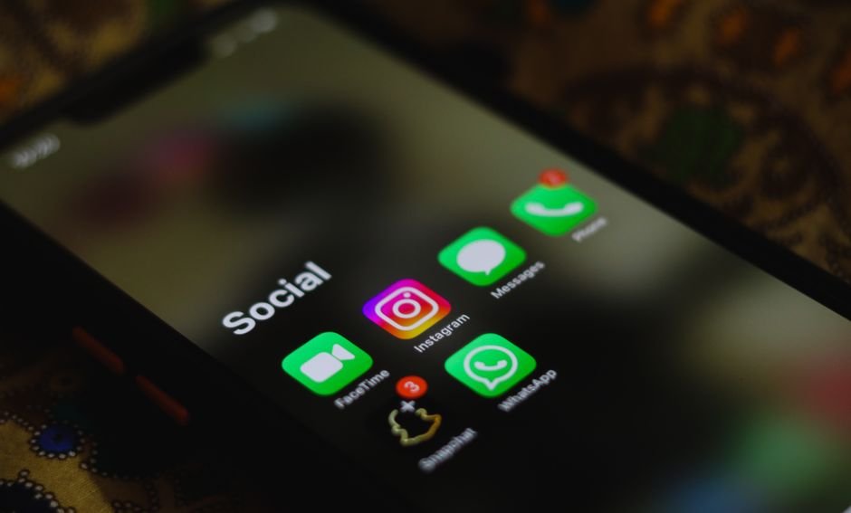 imagen emprendiendo en redes sociales estrategias para vender