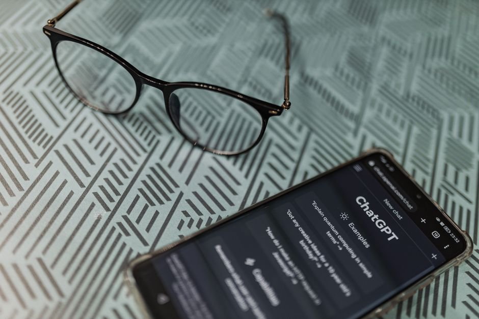 imagen como chatbots pueden impulsar negocio whatsapp
